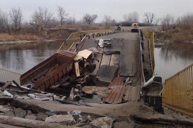 Боевики обстреляли опорный пункт сил АТО возле Трехизбенки: есть раненые