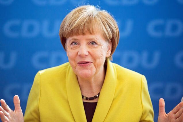 Меркель уточнила, сколько России еще оставаться под санкциями ЕС