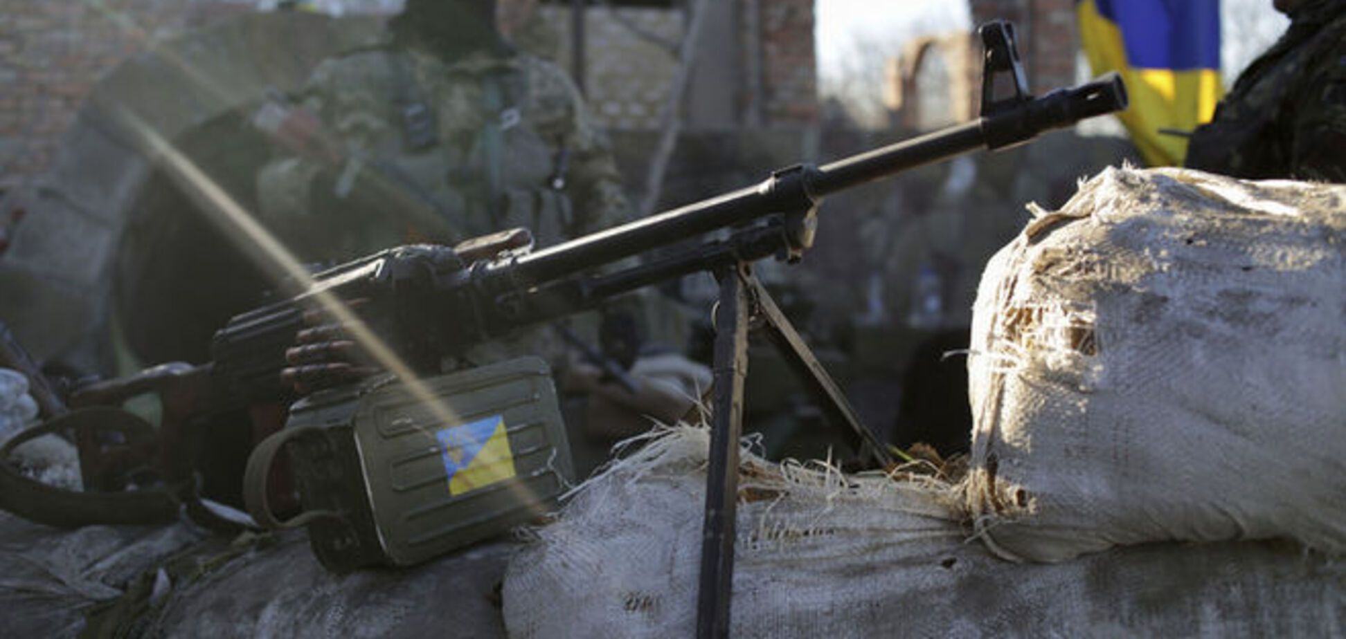 Террористы обстреляли блокпосты сил АТО на Донбассе