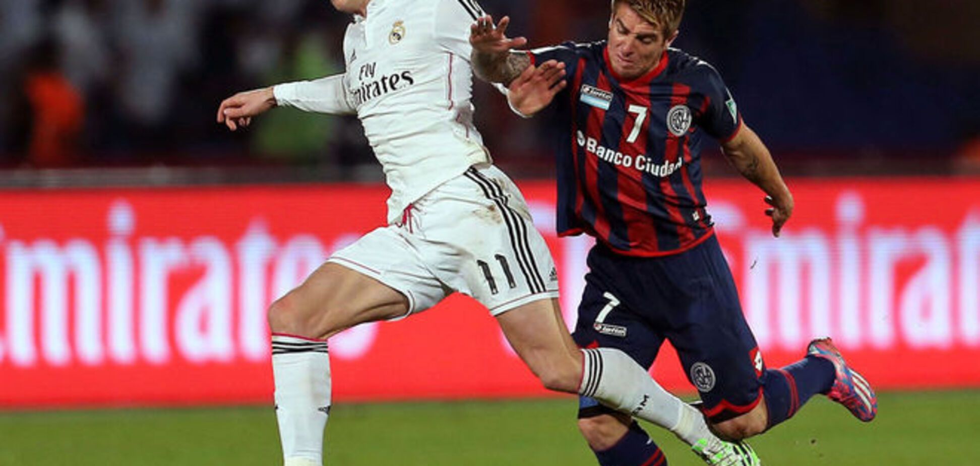 Названы самые быстрые футболисты планеты: фото спринтеров