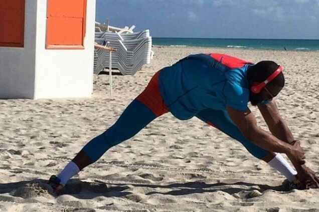 Непобедимый соперник Кличко оригинально готовится к бою: фото тренировок