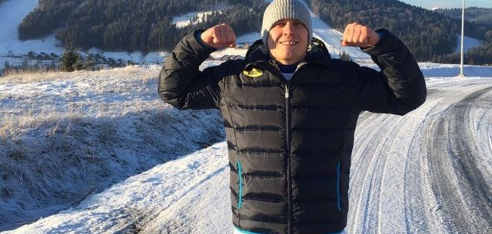 Александр Усик готовится к бою в Карпатах: яркие фото