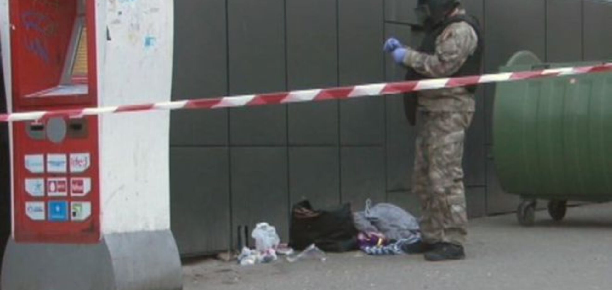 У центрі Одеси виявили сумку з вибухівкою: фото з місця подій