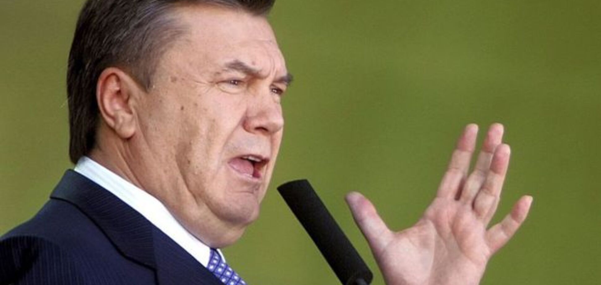 Евросоюз продлил санкции против 'Семьи' Януковича