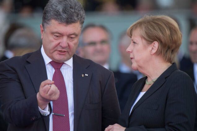 Санкции против России будут продолжаться до восстановления контроля над границей – Порошенко