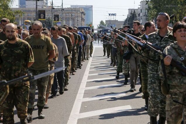 В ООН признали 'парад пленных' в Донецке военным преступлением