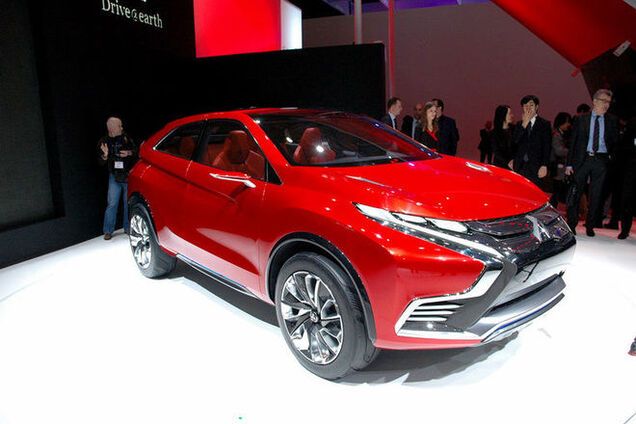 ВАЗ обвинил Mitsubishi в плагиате: фото 'яблока раздора'