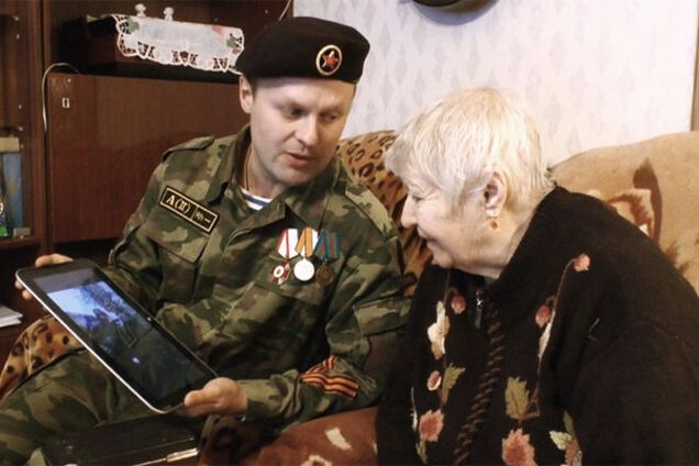 Российский наемник рассказал своей бабушке о том, как убивал украинцев: шокирующий диалог