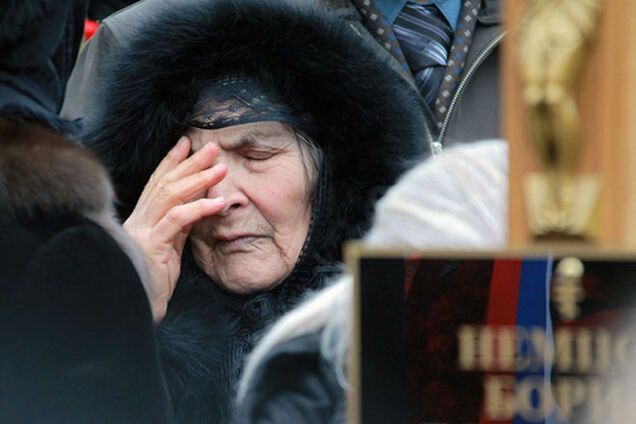 Мать Немцова на фамилии мужа уже 63 года, она поняла, для чего Путин называл ее Эйдман