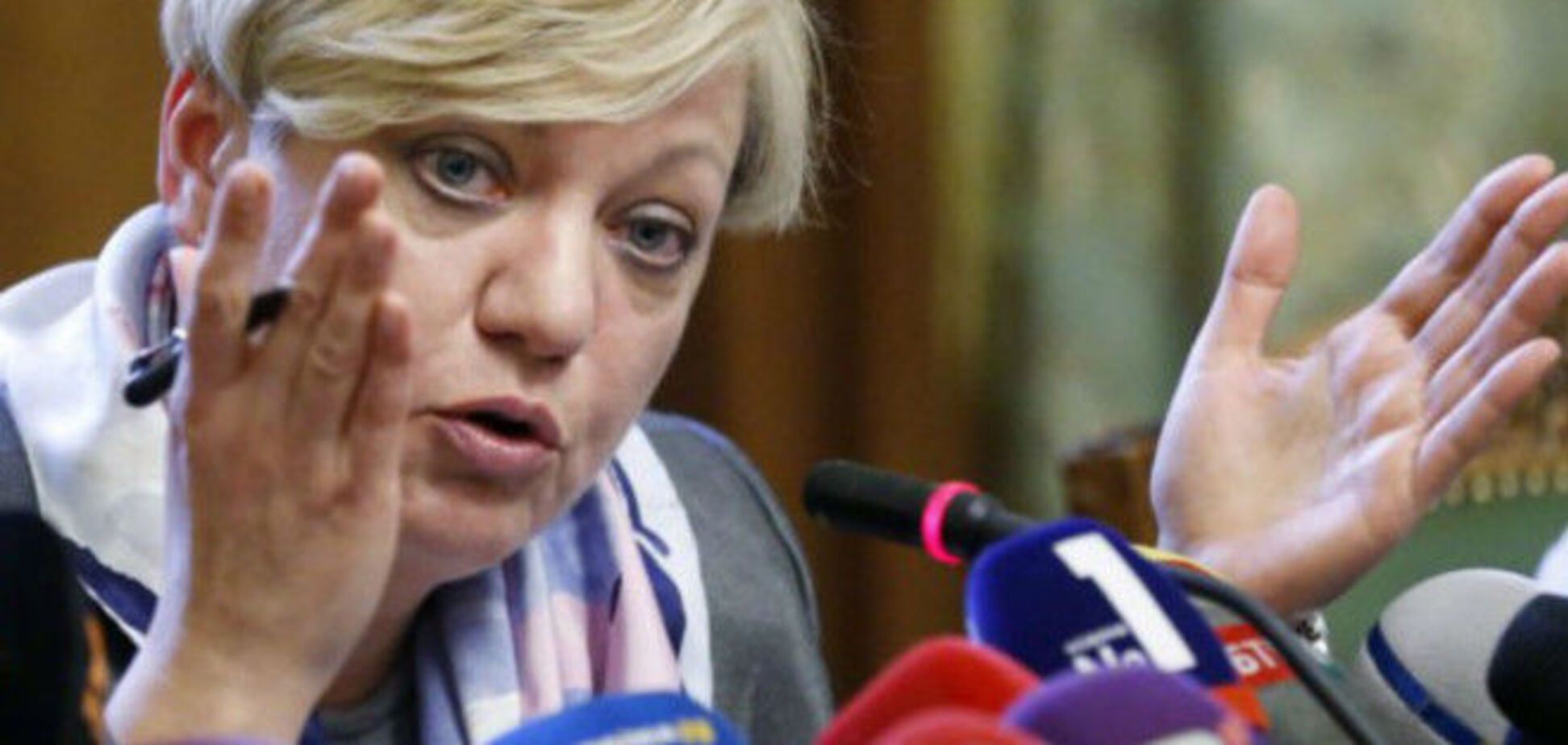 В НБУ посчитали, сколько денег забрали украинцы из банков 'в панике'