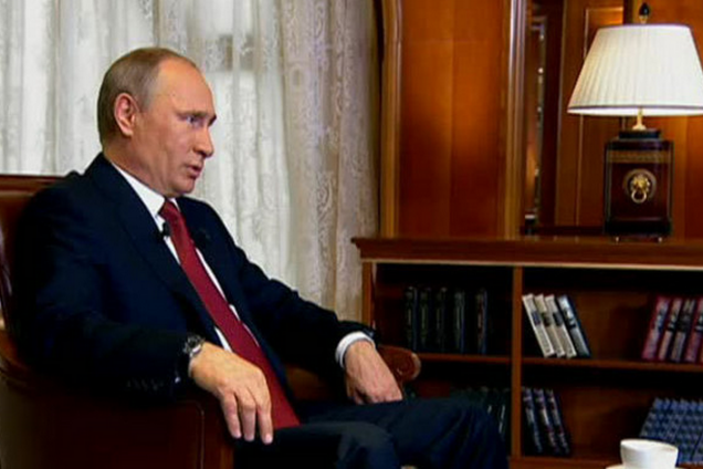 Нашел себе оправдание. Путин рассказал, кто заставил его отобрать у Украины Крым