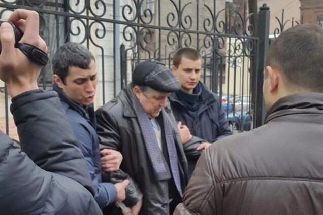 На Харьковщине мэр города попался на взятке более 250 тыс грн