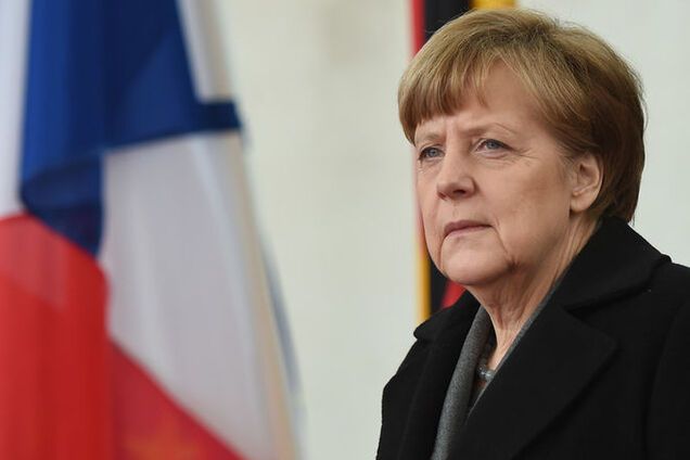 Меркель считает, что пока рано готовиться к местным выборам на Донбассе