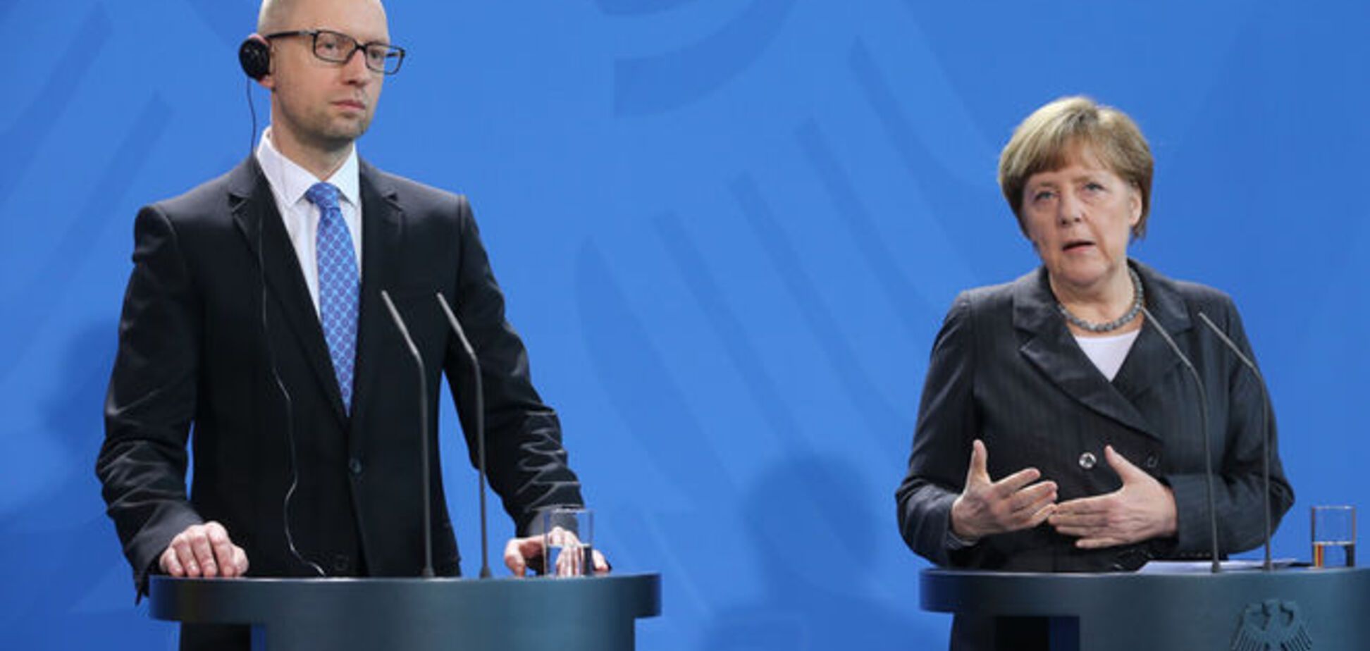 Яценюк и Меркель договорились о проведении бизнес-саммита