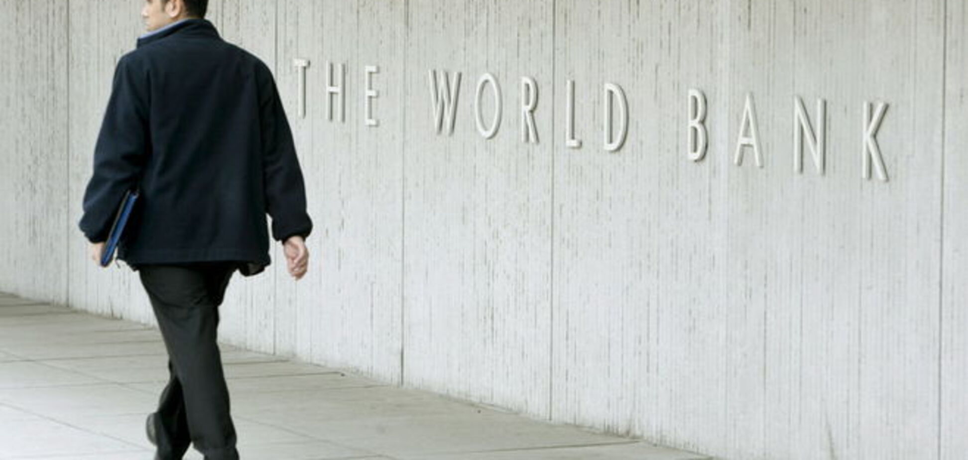 Всемирный банк прочит России затяжную рецессию и рост бедности