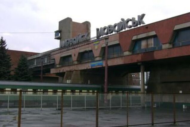 В Иловайск прибыли вагоны с 'казаками' и боеприпасами