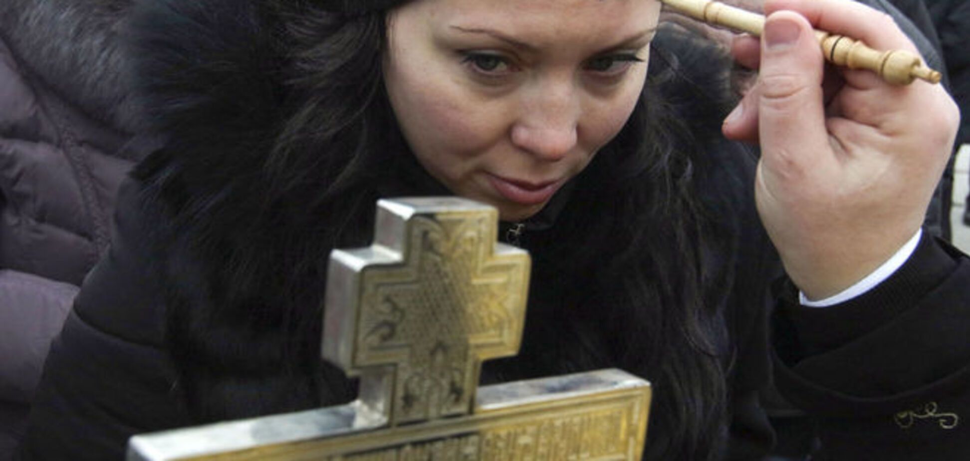 Более 70% украинцев отнесли себя к православию - опрос