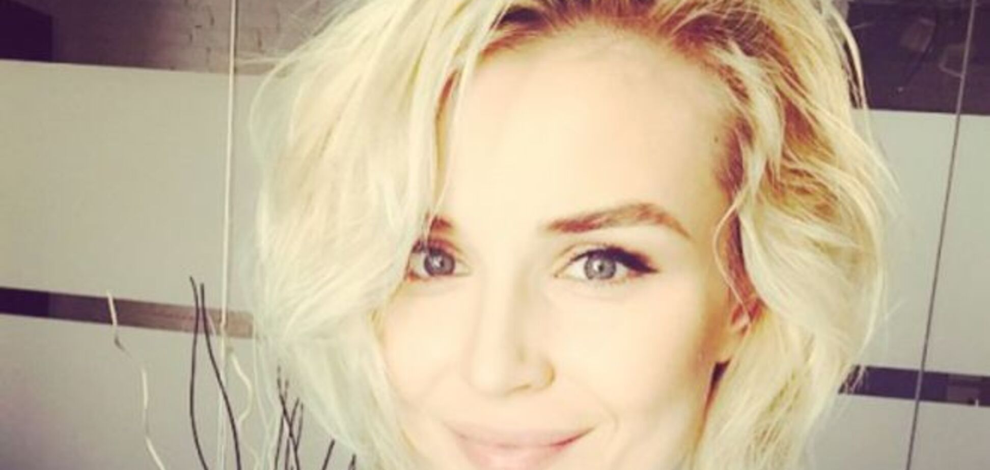 Блондинка Полина Гагарина не знает, чей Крым