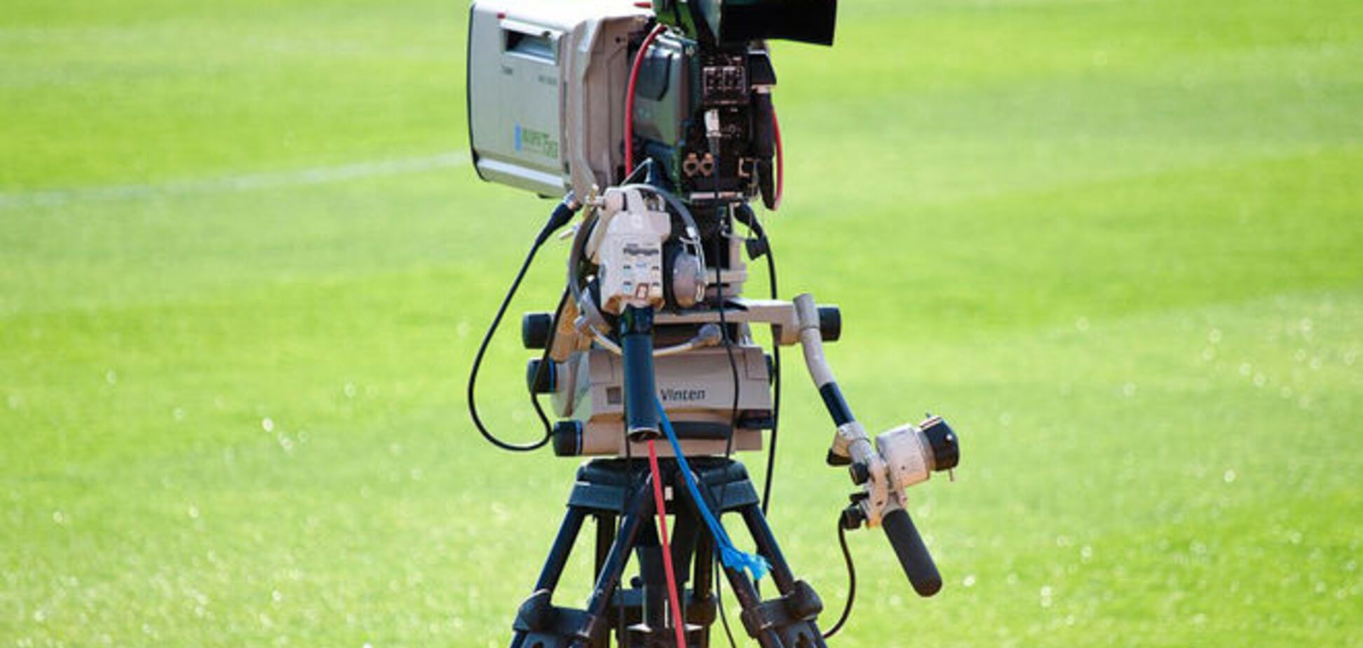 Где смотреть Манчестер Юнайтед - Манчестер Сити: расписание трансляций