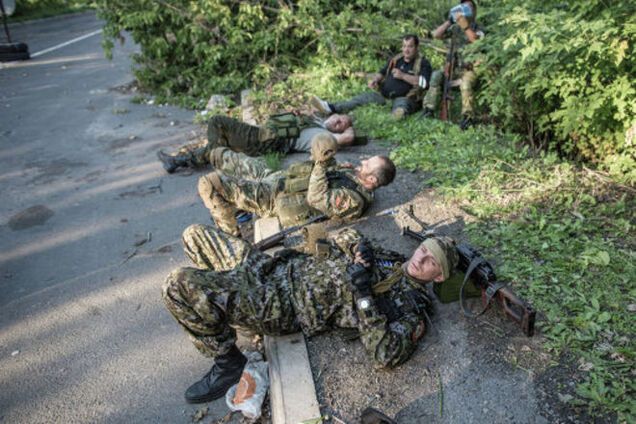 Бежавшие от побоев боевики говорят о желании 'ЛНР' сложить оружие