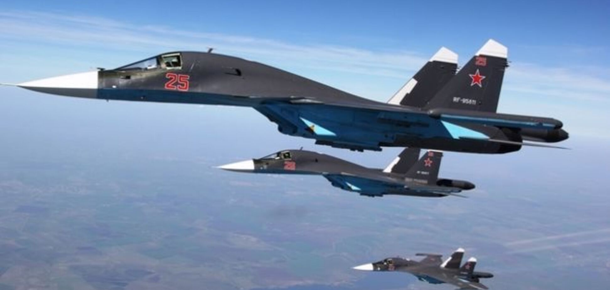 Россия начала масштабные авиаучения у границ Украины