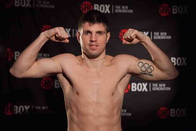 'Украинский лев' Хитров побил американца в юбилейном бою