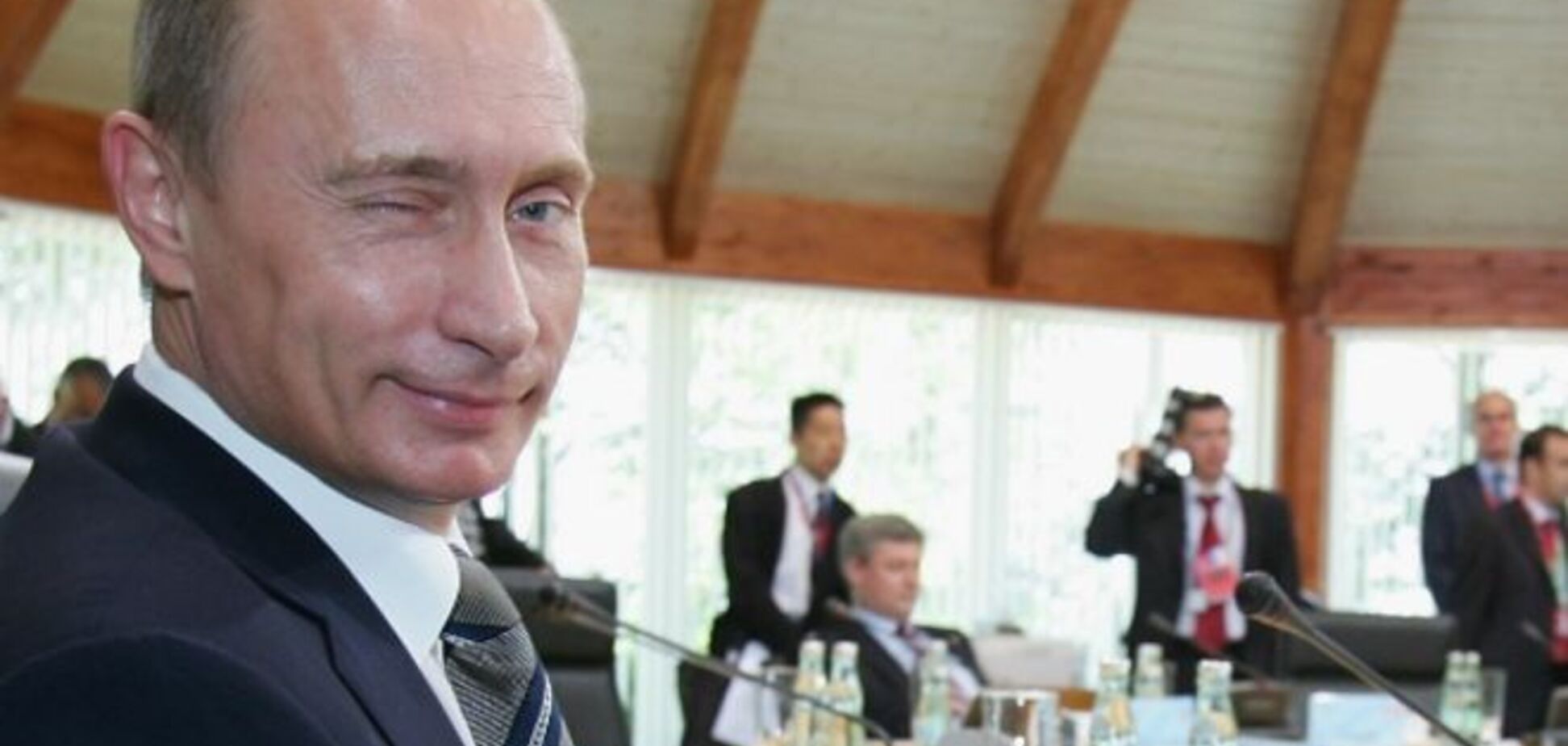 С Путиным бесполезно разговаривать, в его интересах воевать - экс-посол США в РФ