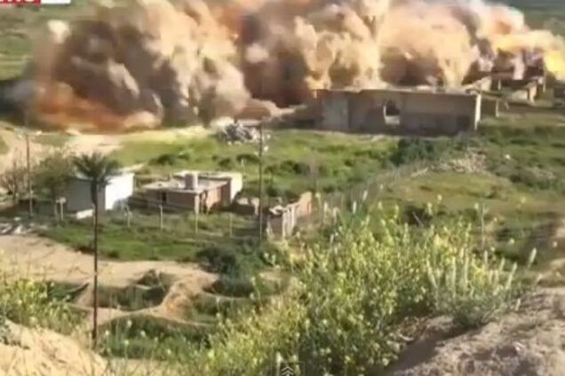 Террористы ИГ показали видео подрыва древнего города Нимруда