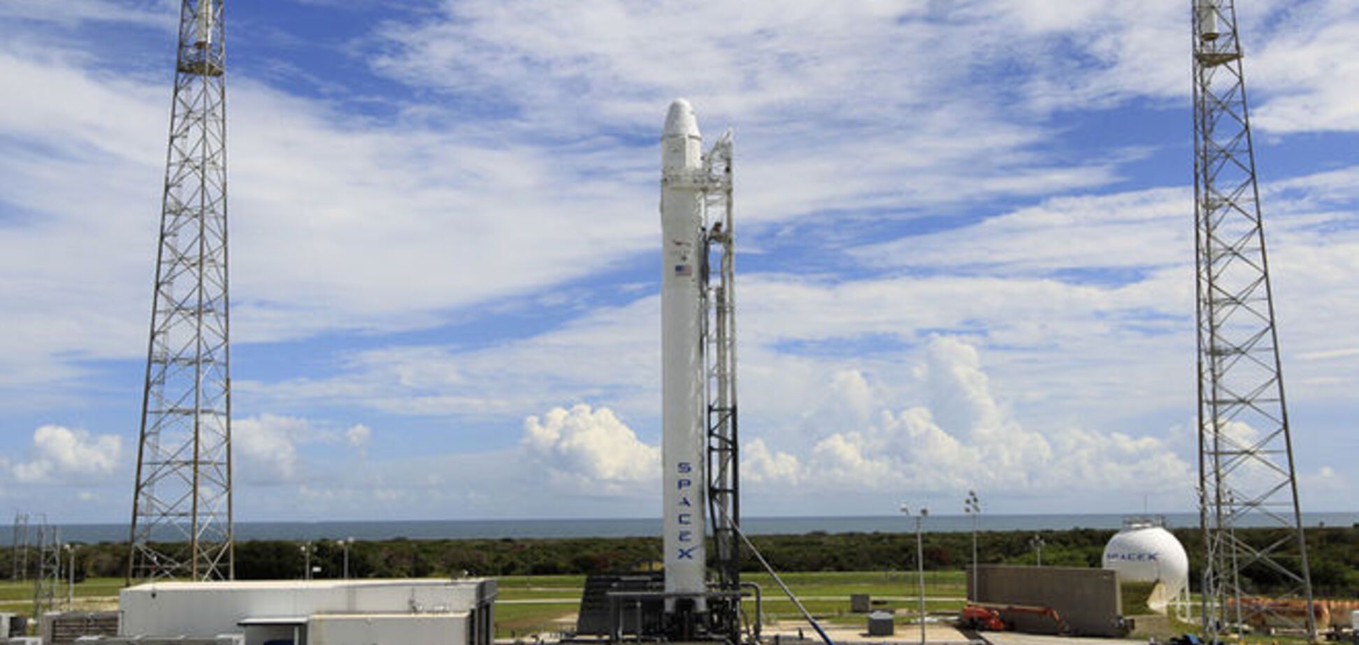 Запуск частной ракеты Falcon 9 отменили в последний момент