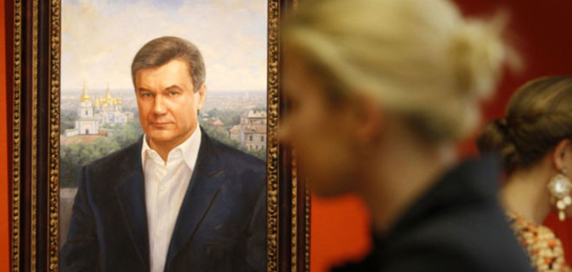 The Guardian: госдолги Украины нужно переложить на Януковича и Ко