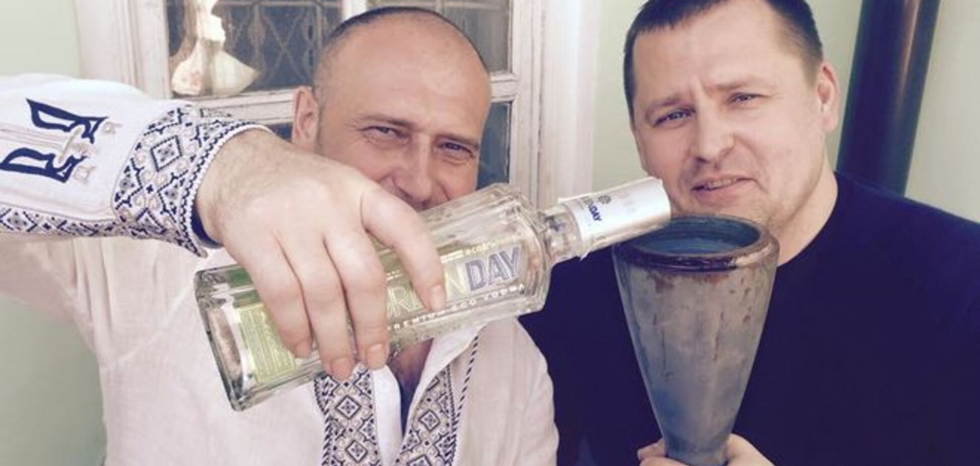 Поющий Дмитрий Ярош взорвал соцсети: видеофакт