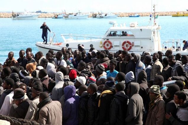 Катастрофа в Середземному морі: близько 400 осіб загинули в бажанні пробратися до Європи 