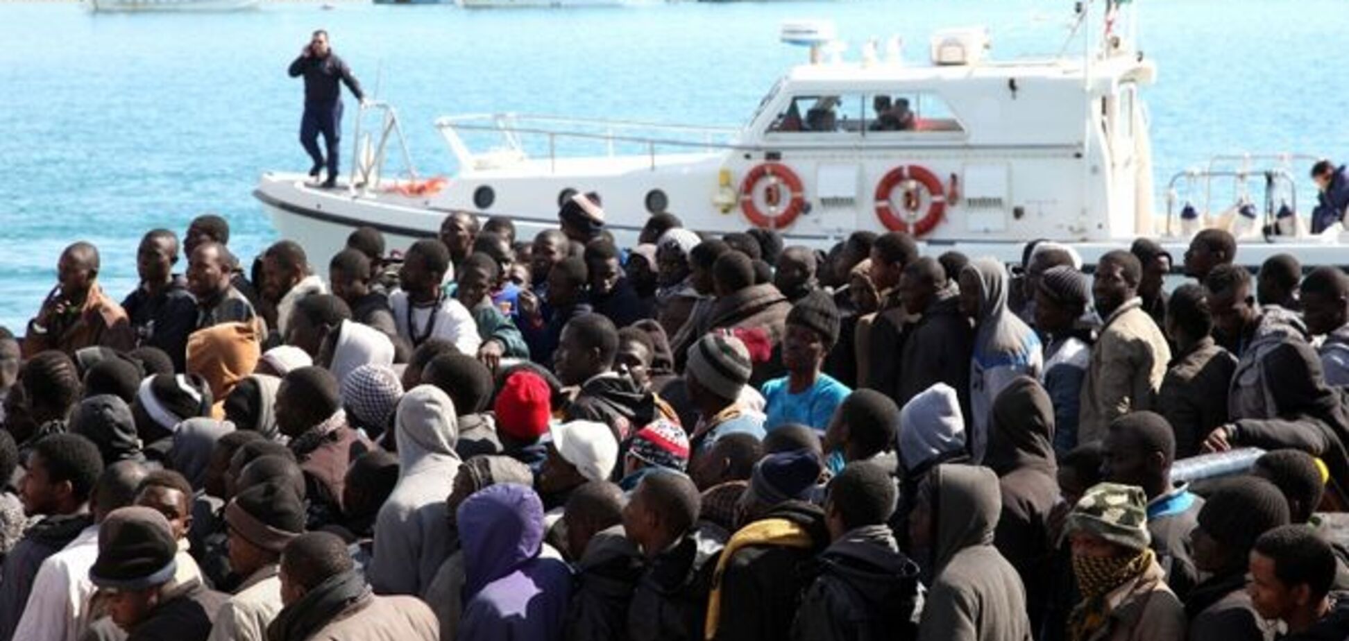Катастрофа в Средиземном море: около 400 человек погибли в желании пробраться в Европу 