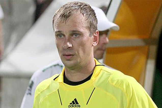 Неизвестные с битами жестокого избили московского арбитра