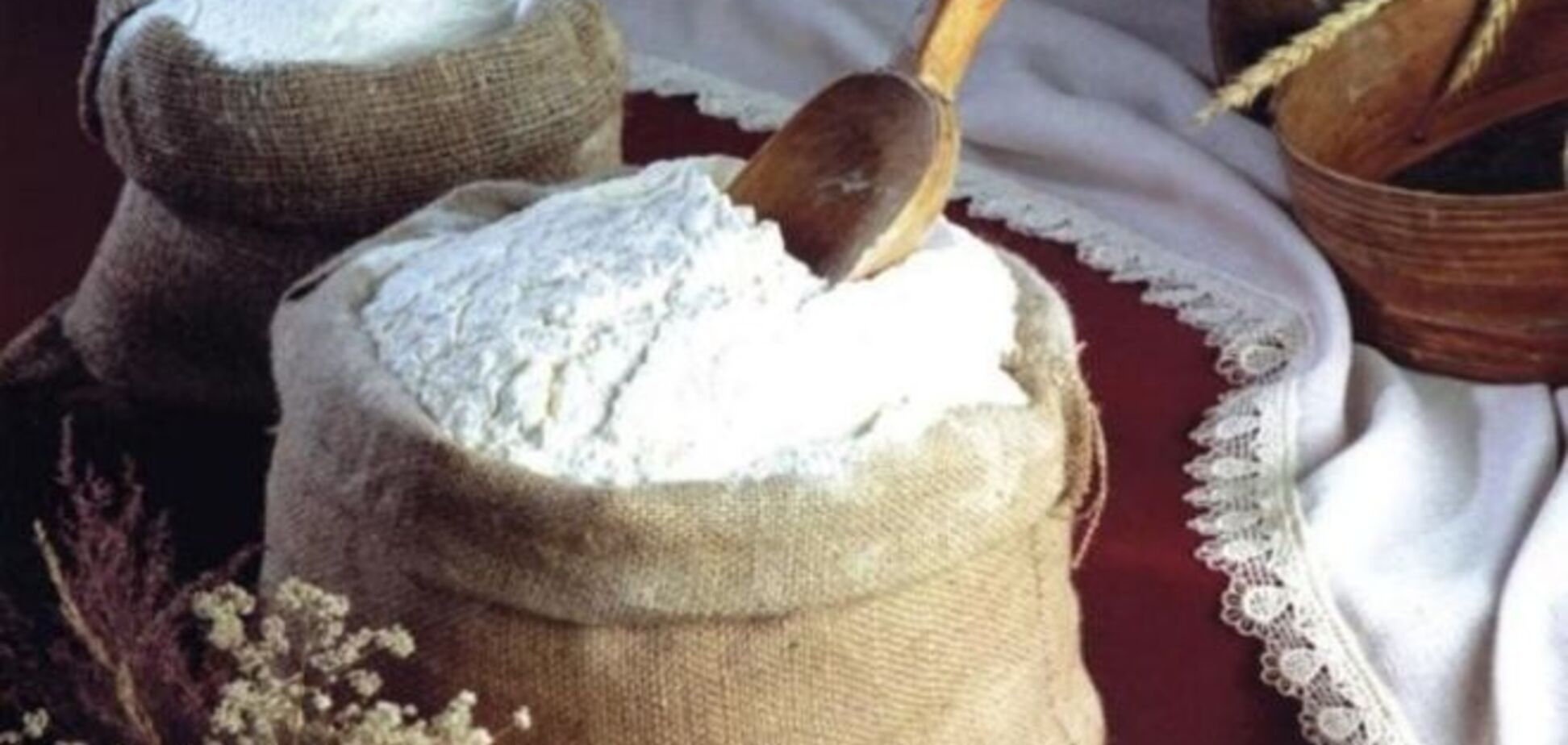 В Украине снизились цены на муку