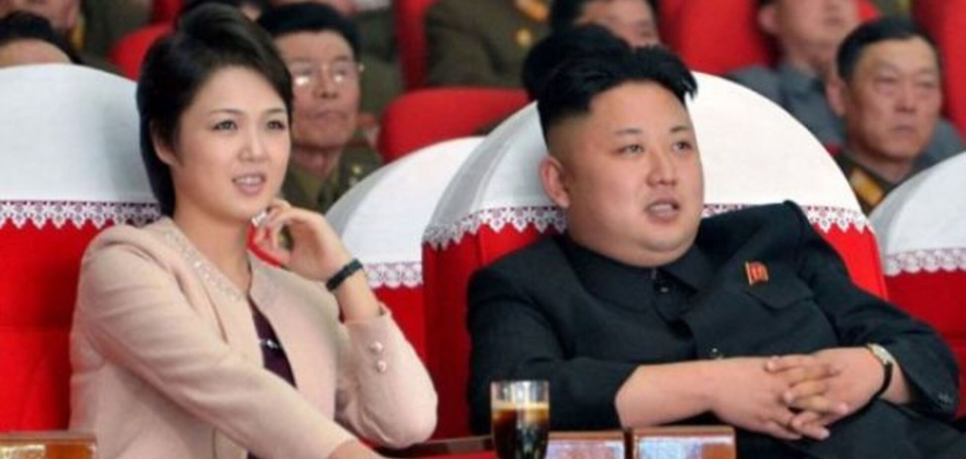 Первая леди КНДР впервые в 2015 году появилась на публике