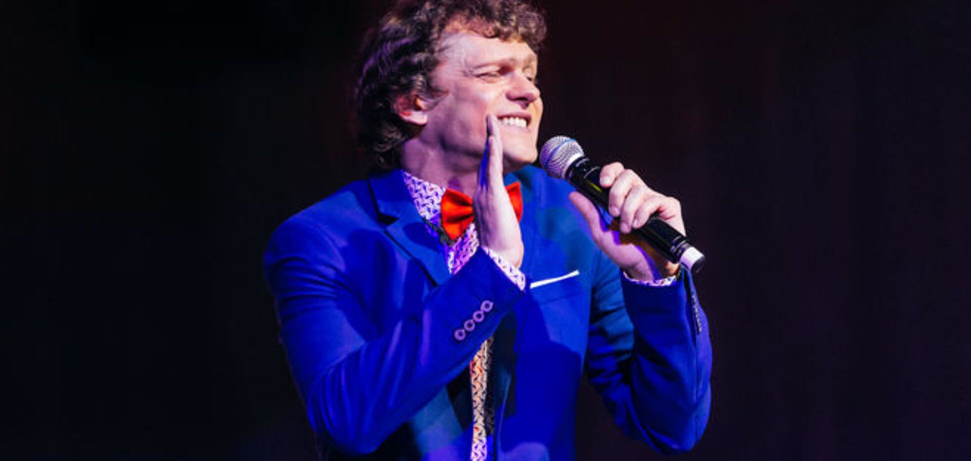 Виталька поехал в тур, чтобы выкупить из рабства Настю Каменских