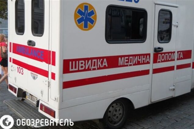 Масове отруєння в Києві: до лікарні потрапили 13 осіб