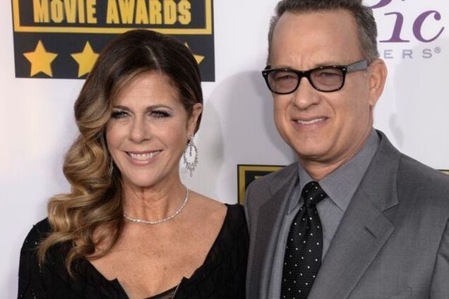 Больной раком супруге Тома Хэнкса удалили обе груди