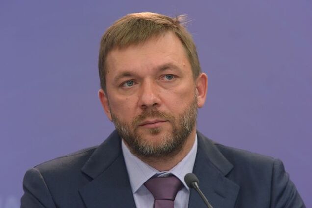 В истории с обломком Боинга в российском музее замешаны 'Антимайдан' и член Совфеда