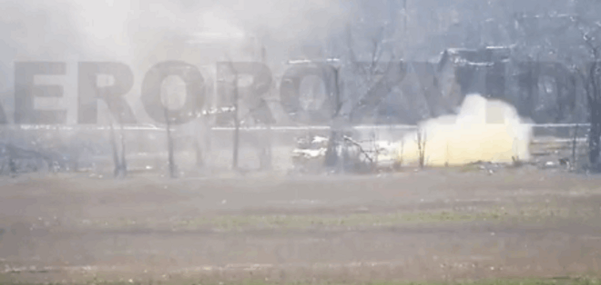 Украинские разведчики засняли, как танки России ровняют с землей жилой район