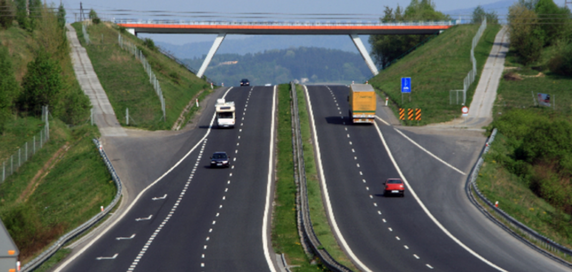 В Украине появятся платные дороги: инфографика