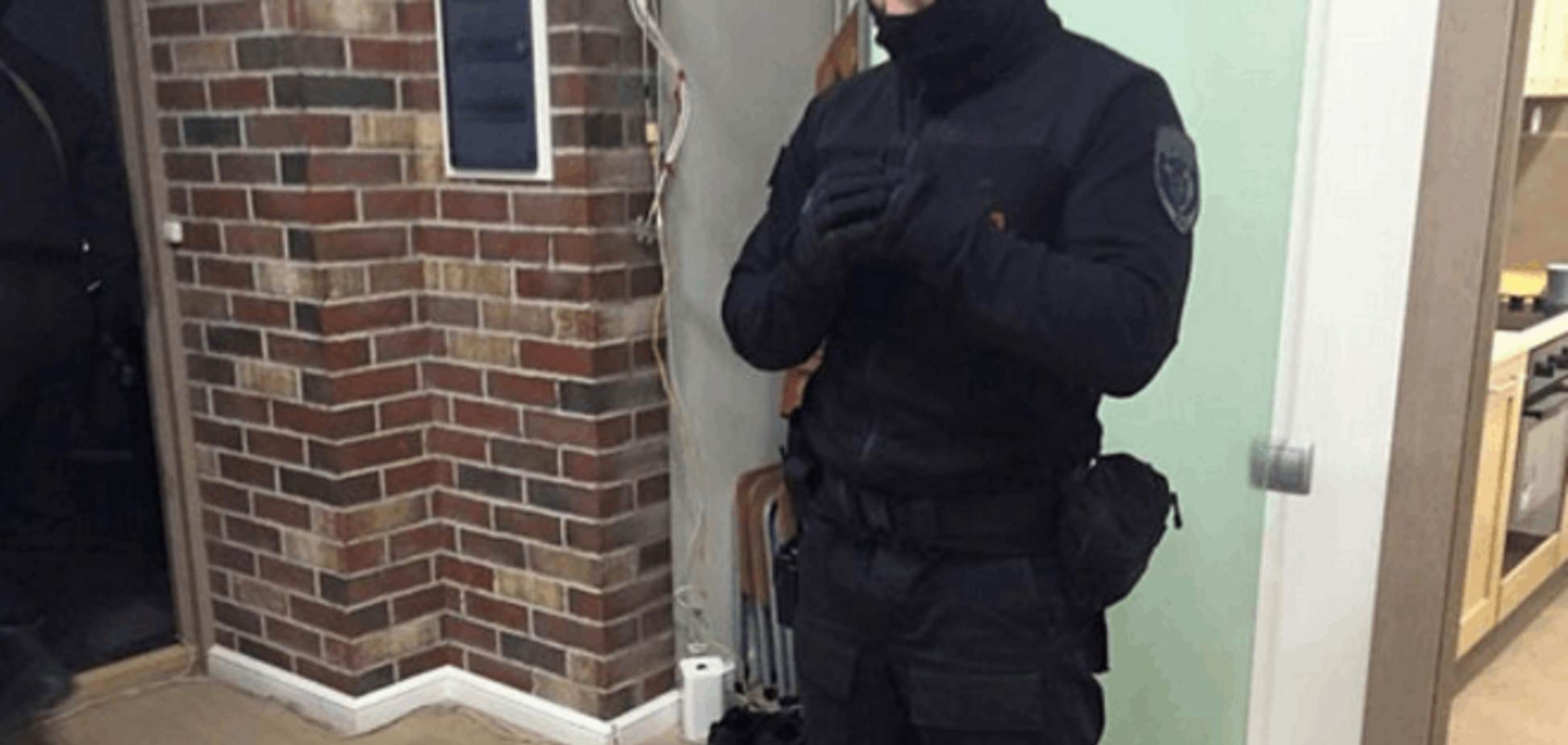 В 'Открытую Россию' Ходорковского спецназ ворвался с обыском и уже нашел, что искал