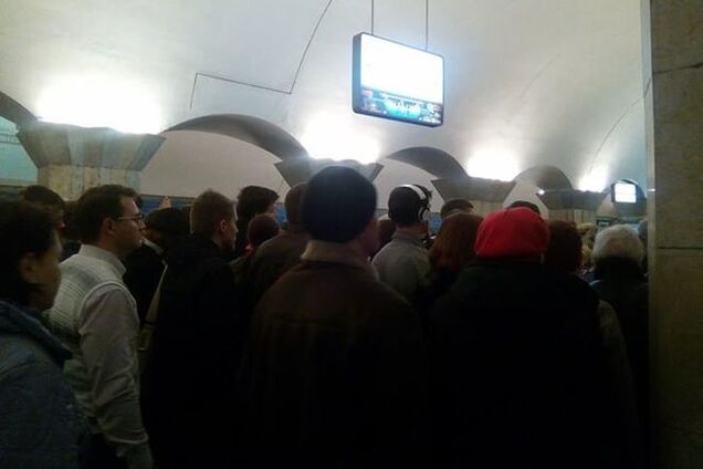 В центре Киева утром 'минировали' станцию метро