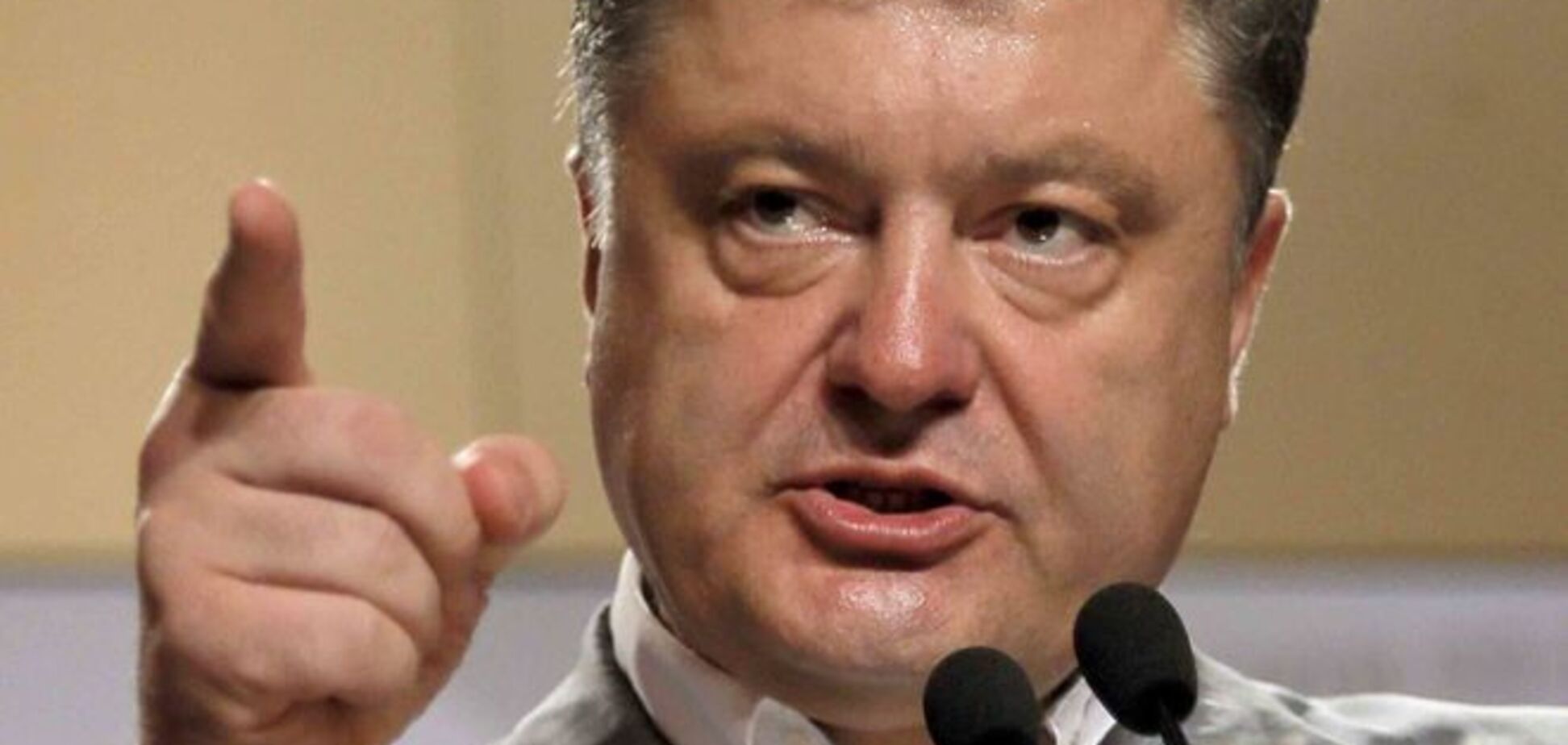 Порошенко назвал 'провокацией' убийства Калашникова и Бузины
