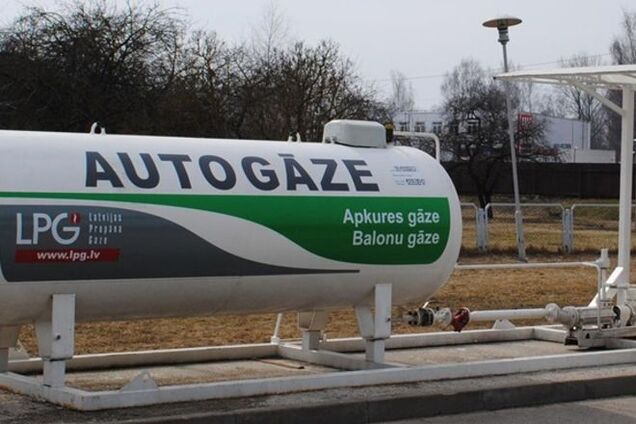 Перед выходными цены в Украине на автогаз рекордно упали