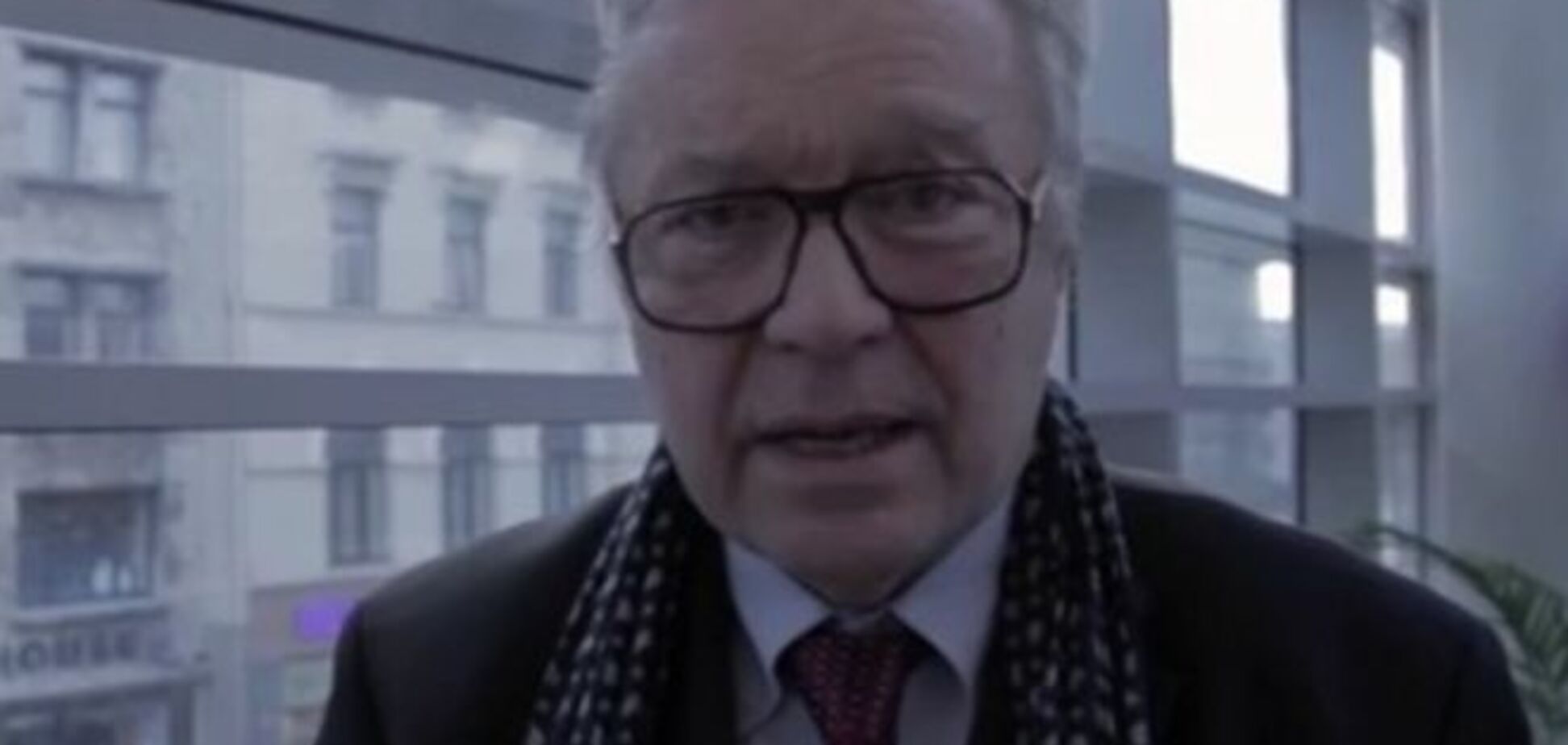 Занусси в видеообращении попросил Михалкова вступиться за Сенцова