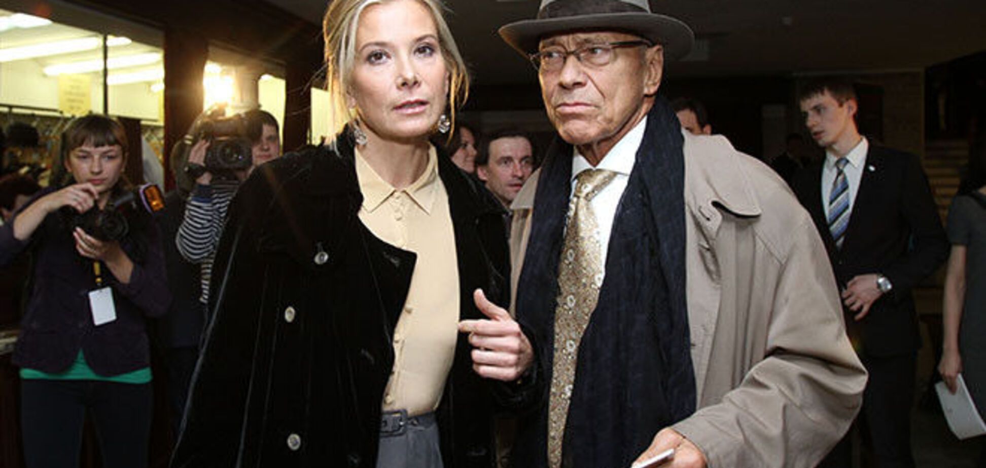 Андрей Кончаловский не может простить себя за случившееся с дочерью