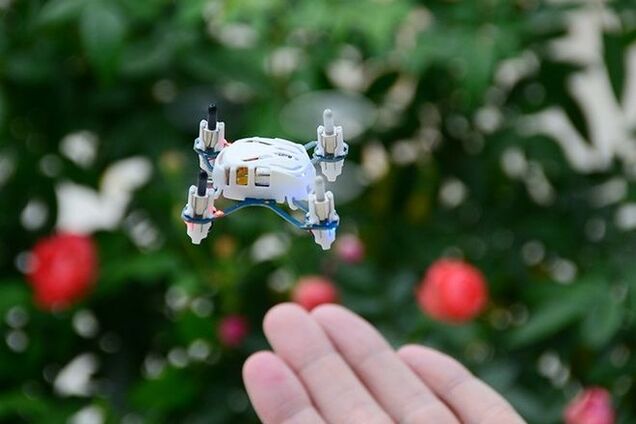 Миниатюрный дрон Hubsan Q4 Nano
