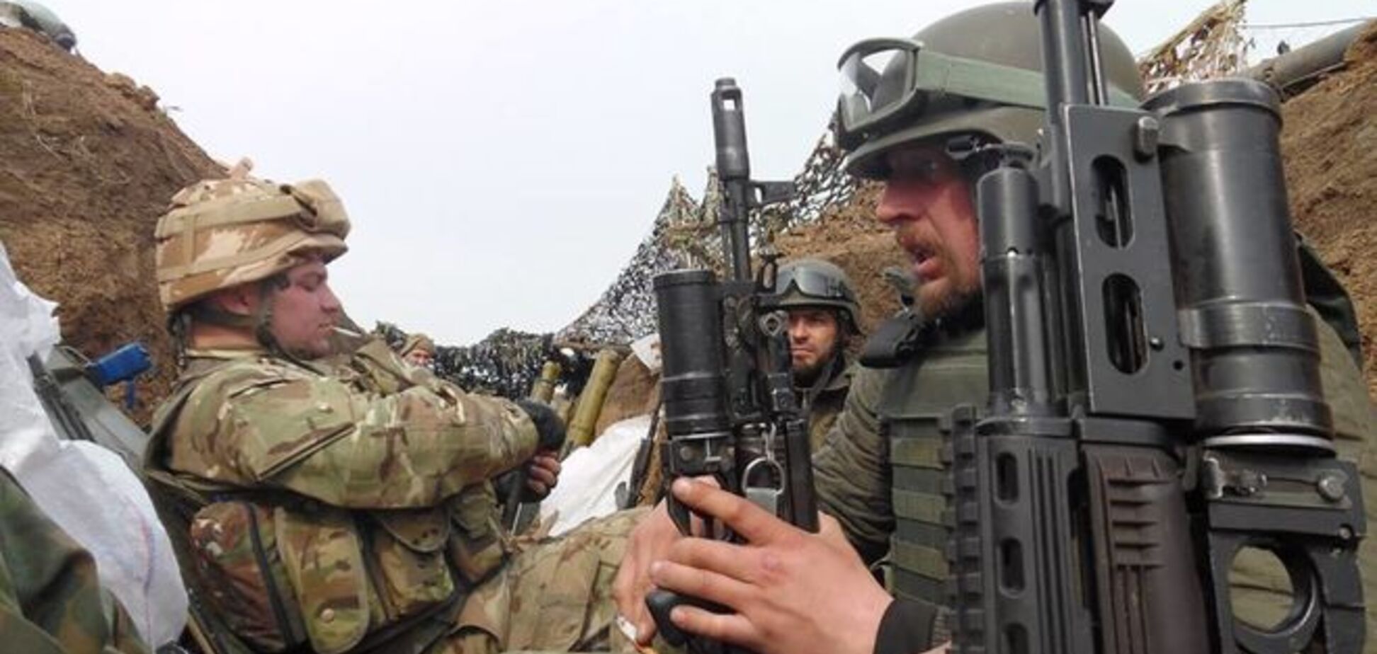 Появилось жесткое видео, как 'Азов' дает отпор боевикам в Широкино